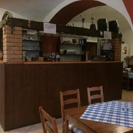 Na Majlante 3* Miretice