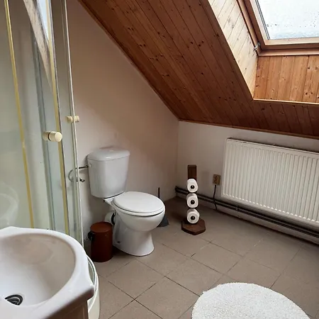 Pensión Na Majlante Miretice